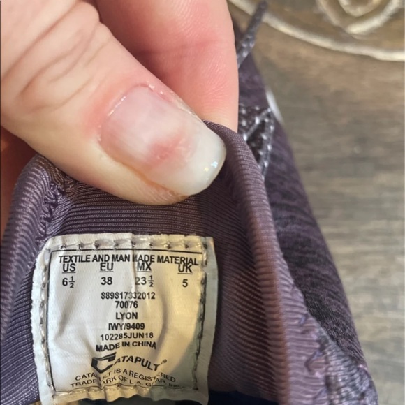 Women's C Foam sneakers 6.5 - Picture 3 of 5